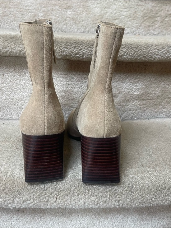 Blondo Salome Waterproof Taupe Suede Block Heel Ankle Boot Sz 8.5 Quiet Luxury - Picture 5 of 13